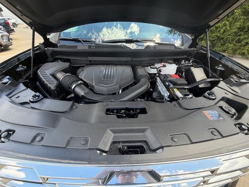 New 2026 GMC Acadia Denali w/ Super Cruise Package AWD/4WD image 37
