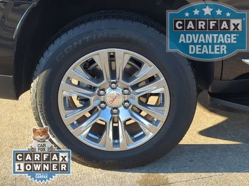 Used 2025 GMC Yukon Denali image 3