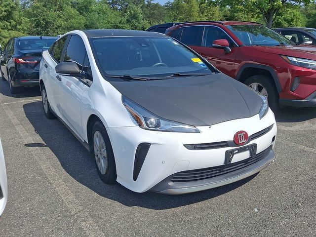 Used 2019 Toyota Prius LE FWD image 3