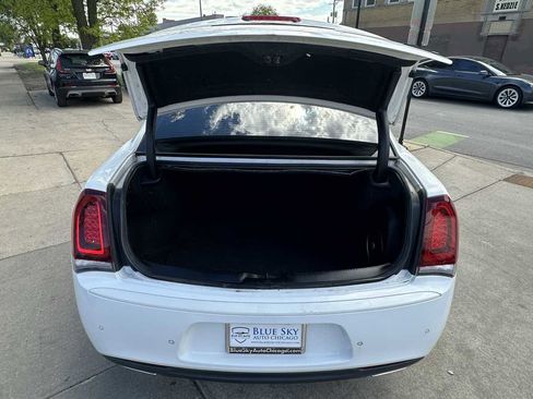 Used 2022 Chrysler 300 S RWD image 39