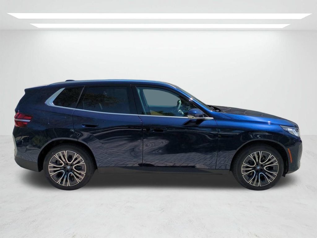 New 2026 BMW X3 xDrive30i w/ Premium Package AWD/4WD image 3