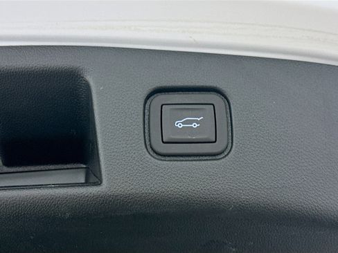 Used 2025 Honda Prologue Touring image 32