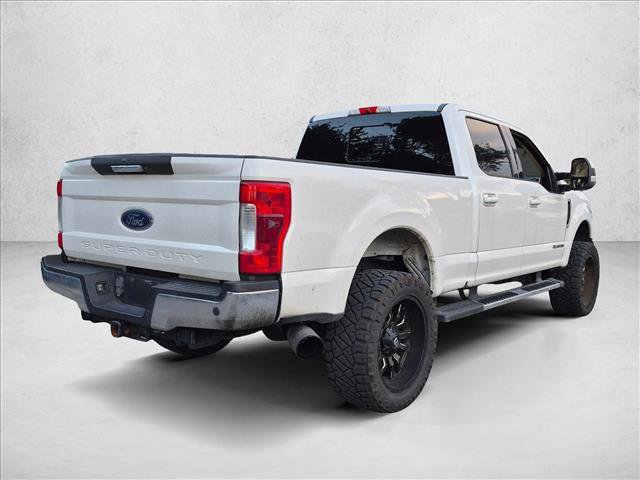 Used 2017 Ford F250 Lariat w/ Lariat Value Package AWD/4WD image 5