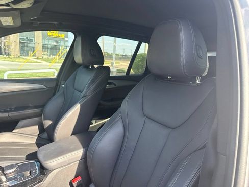 Used 2023 BMW X3 xDrive30i w/ Premium Package AWD/4WD image 9
