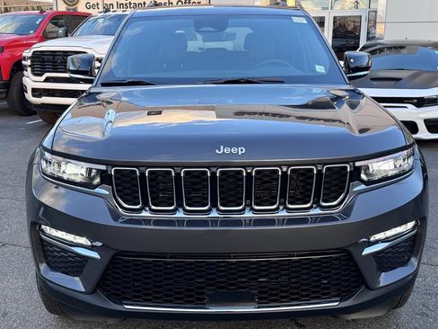 New 2025 Jeep Grand Cherokee Limited image 2