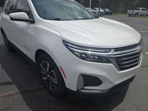 Used 2023 Chevrolet Equinox Premier FWD image 8