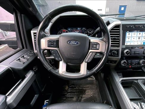 Used 2019 Ford F250 Platinum w/ Platinum Ultimate Package image 5