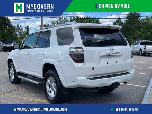 Used 2014 Toyota 4Runner SR5 AWD/4WD image 3