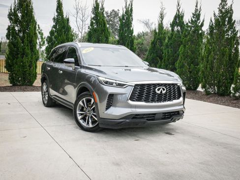 Used 2025 INFINITI QX60 Luxe image 2