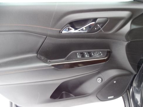 Used 2020 GMC Acadia AT4 w/ GMC Pro Grade Package image 18