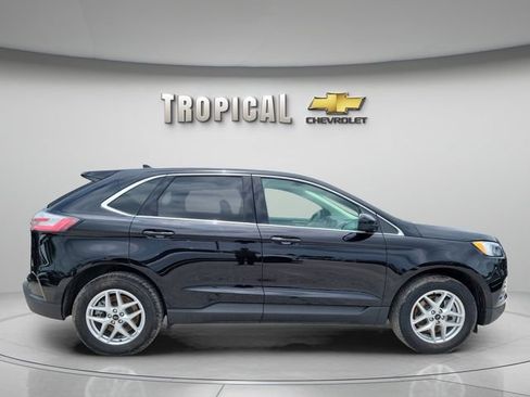 Used 2024 Ford Edge SEL AWD/4WD image 6
