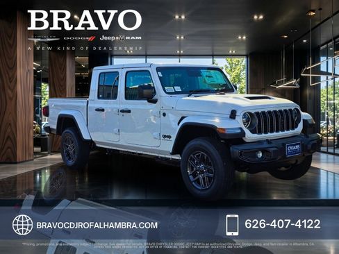 New 2026 Jeep Gladiator Sport AWD/4WD image 1