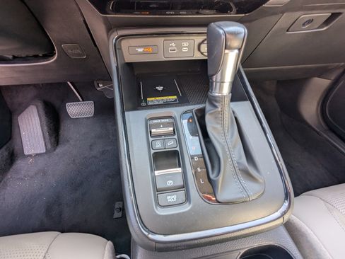 Used 2024 Honda CR-V EX-L image 25