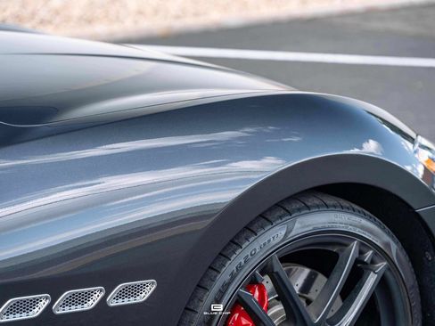 Used 2018 Maserati GranTurismo Sport RWD image 20