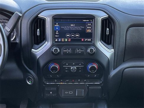 Used 2019 Chevrolet Silverado 1500 LT Trail Boss image 16