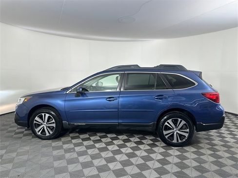 Used 2019 Subaru Outback 3.6R Limited image 13