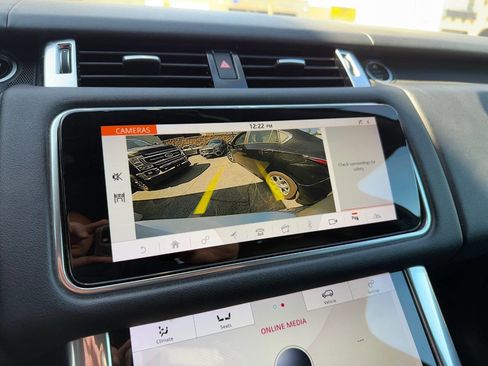 Used 2018 Land Rover Range Rover Sport HSE image 38