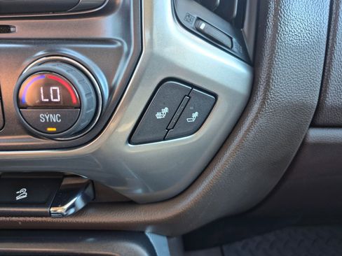 Used 2018 Chevrolet Silverado 1500 LT w/ Texas Edition image 28