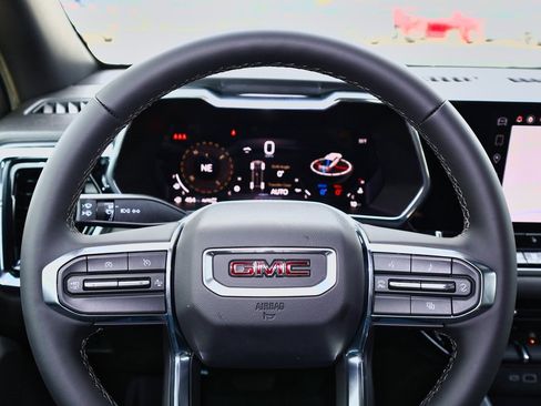 New 2026 GMC Canyon Elevation w/ Convenience Package image 14