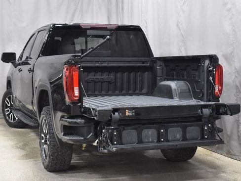 Used 2022 GMC Sierra 1500 AT4 image 10