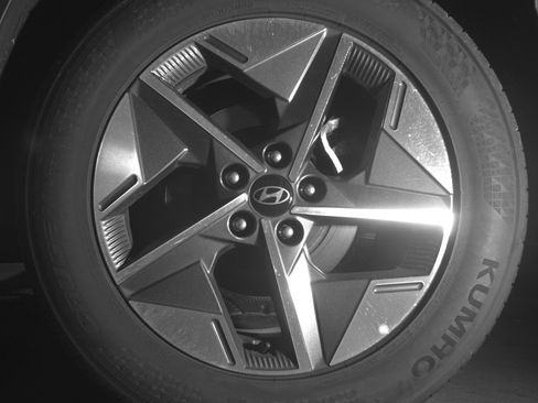 Used 2025 Hyundai Tucson SEL image 14