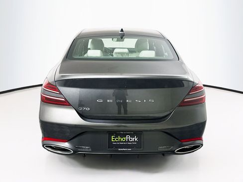 Used 2025 Genesis G70 2.5T image 7