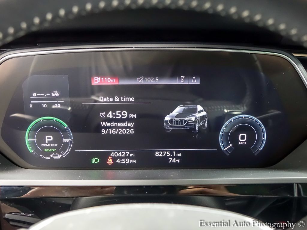 Used 2021 Audi e-tron Premium Plus w/ Premium Plus Package AWD/4WD image 18