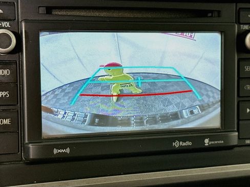 Used 2019 Toyota Tacoma SR5 RWD image 5
