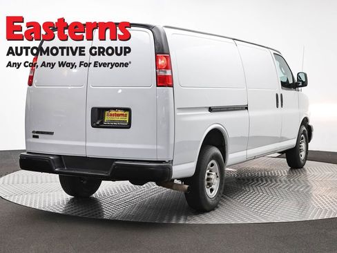 Used 2023 Chevrolet Express 2500 Extended w/ Driver Convenience Package RWD image 5