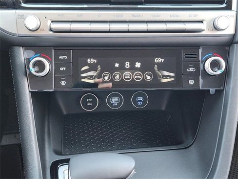 New 2026 Genesis G70 2.5T image 15