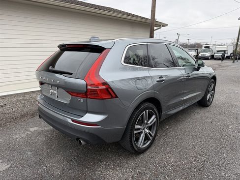 Used 2020 Volvo XC60 T5 Momentum image 10