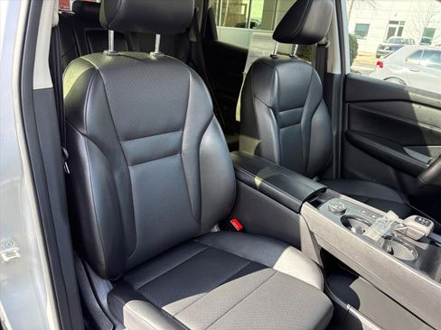 Certified 2024 Nissan Rogue SV w/ SV Premium Package image 19