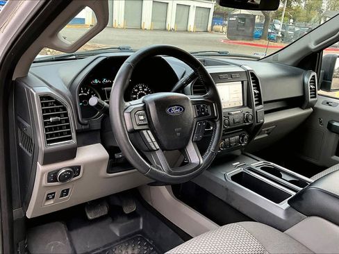 Used 2018 Ford F150 XLT w/ Equipment Group 302A Luxury image 17