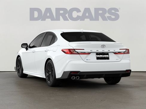 New 2026 Toyota Camry SE FWD image 3