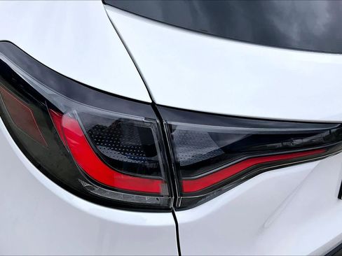 New 2026 Honda HR-V LX image 14