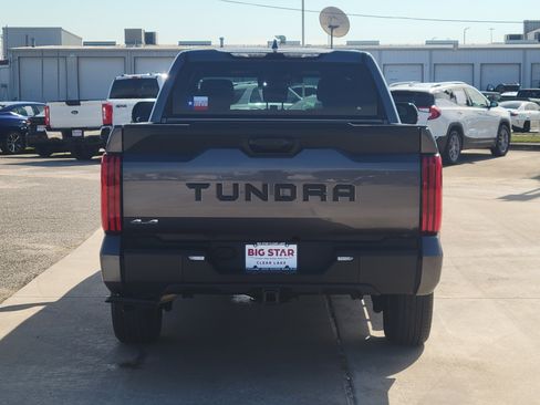Used 2025 Toyota Tundra SR image 6