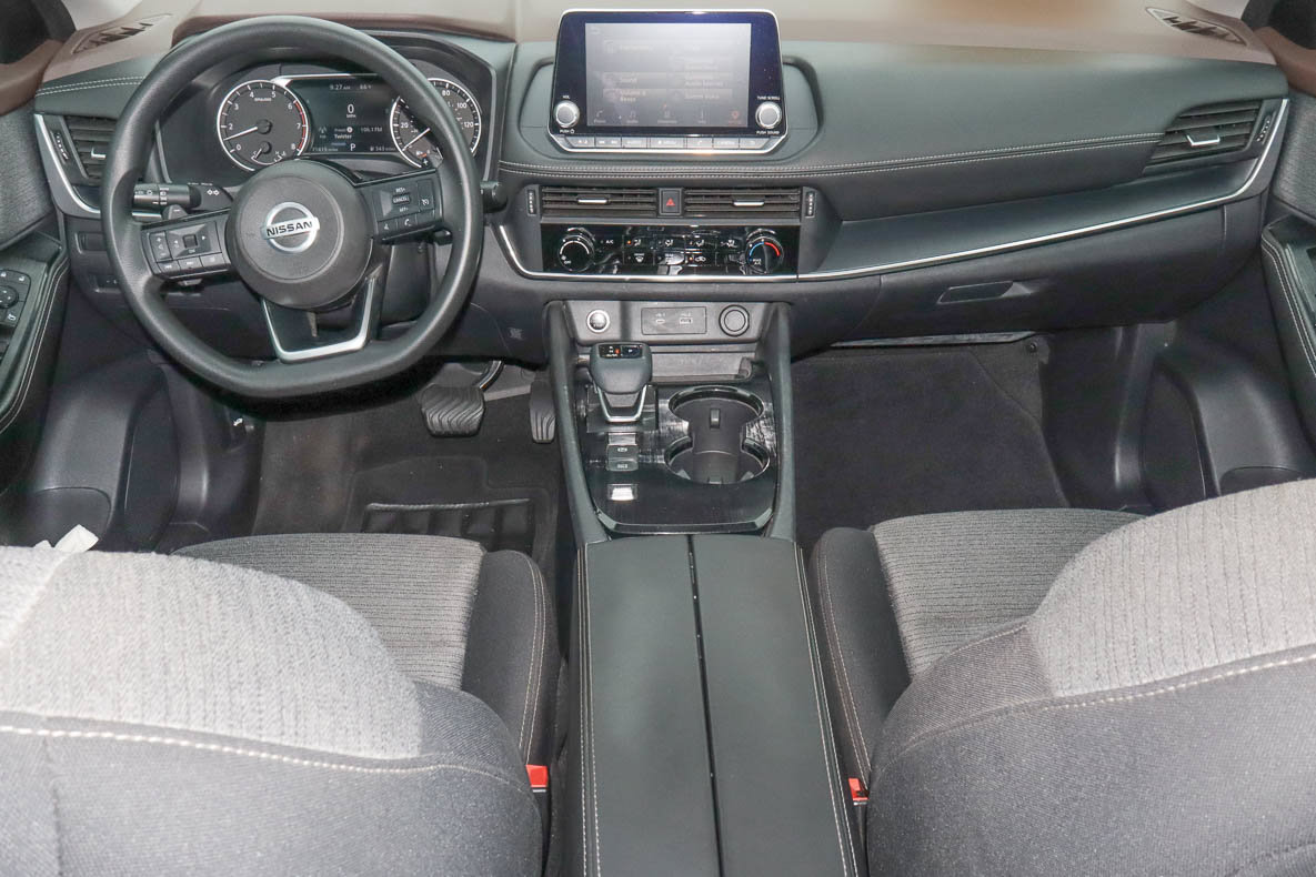 Used 2021 Nissan Rogue S FWD image 10