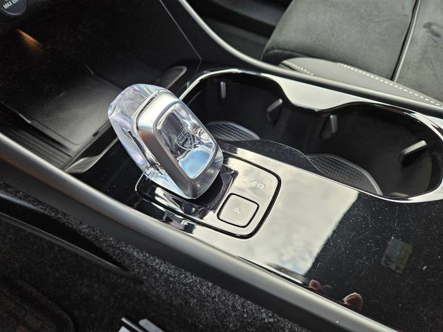Certified 2026 Volvo EX40 Ultra AWD/4WD image 28