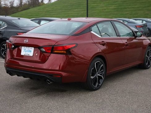 New 2025 Nissan Altima 2.5 SR w/ SR Premium Package image 5