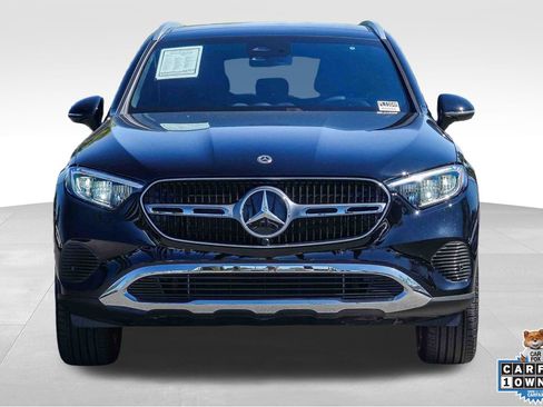 Used 2026 Mercedes-Benz GLC 300 image 2