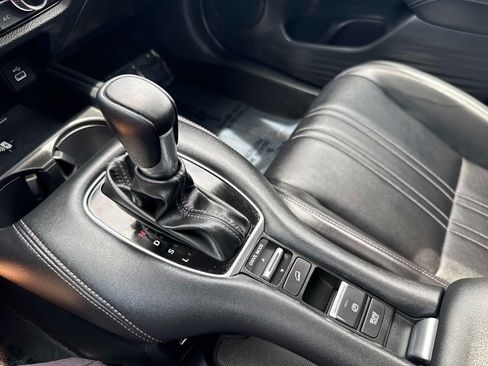 Used 2024 Honda HR-V EX-L image 25