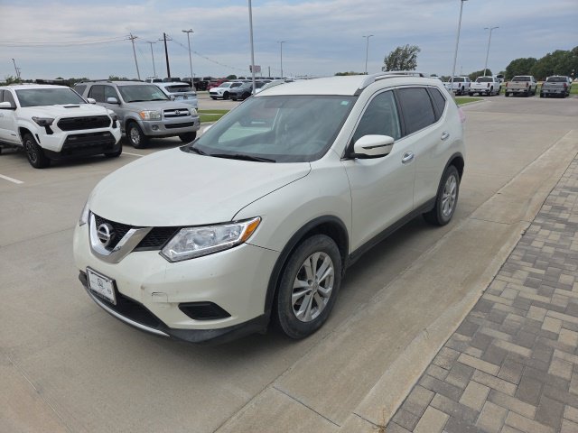 Used 2016 Nissan Rogue SV AWD/4WD image 7