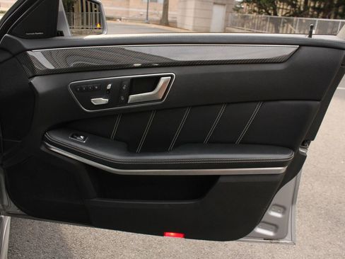 Used 2016 Mercedes-Benz E 63 AMG S-Model image 31