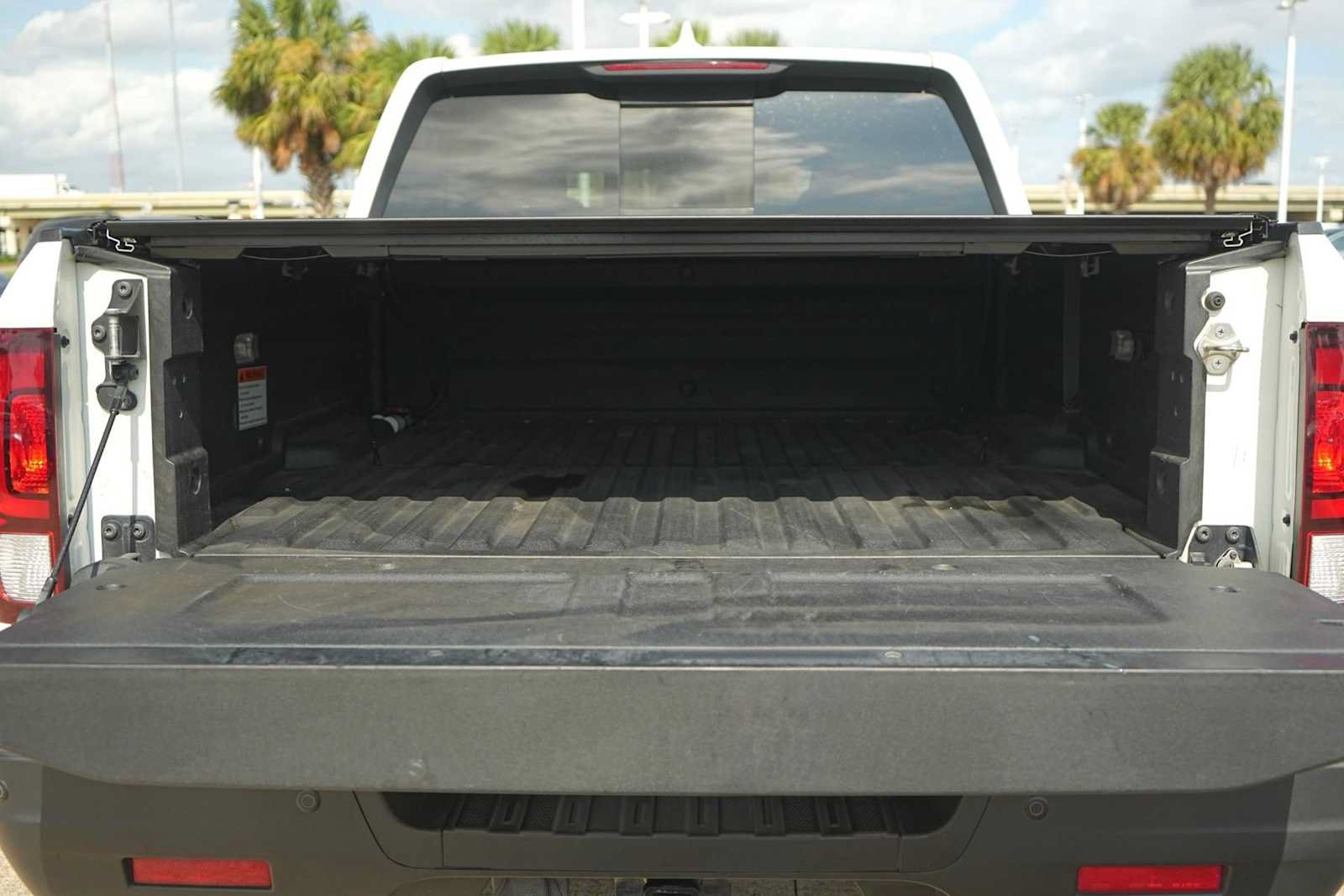 Used 2017 Honda Ridgeline RTL-E image 27