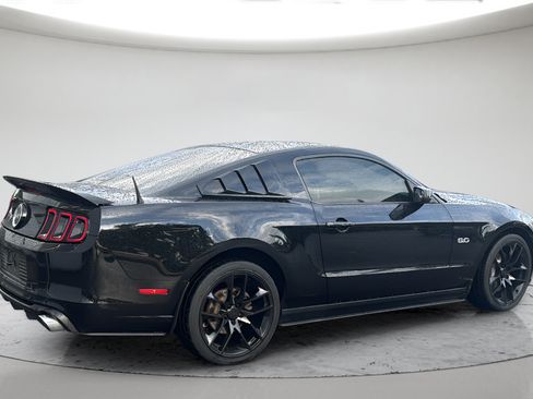Used 2014 Ford Mustang GT w/ Brembo Brake Package RWD image 5