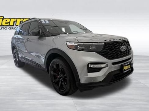Used 2023 Ford Explorer ST AWD/4WD image 9