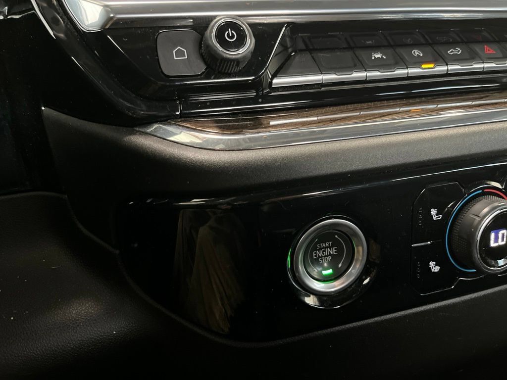 Used 2023 Chevrolet Silverado 1500 LT w/ Protection Package RWD image 14