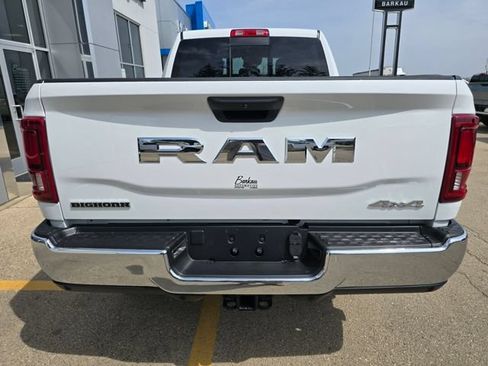 Used 2025 RAM 2500 Big Horn AWD/4WD image 5