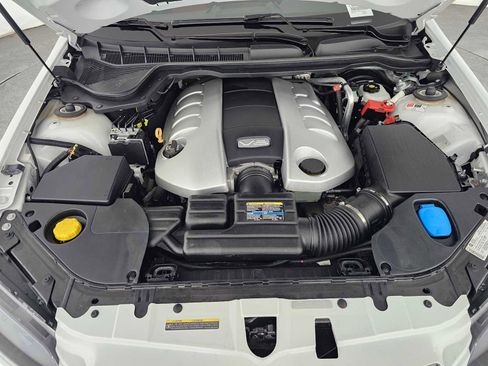 Used 2009 Pontiac G8 GXP image 28