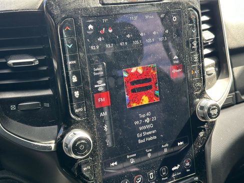 Used 2021 RAM 1500 Big Horn image 12